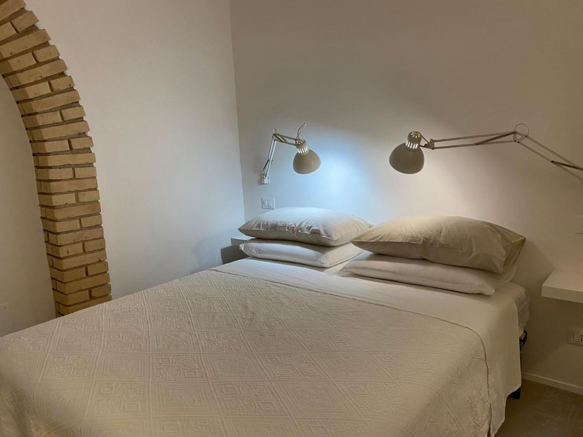 Il Giardino D'Ulisse Bed & Breakfast Reggio di Calabria Exterior photo