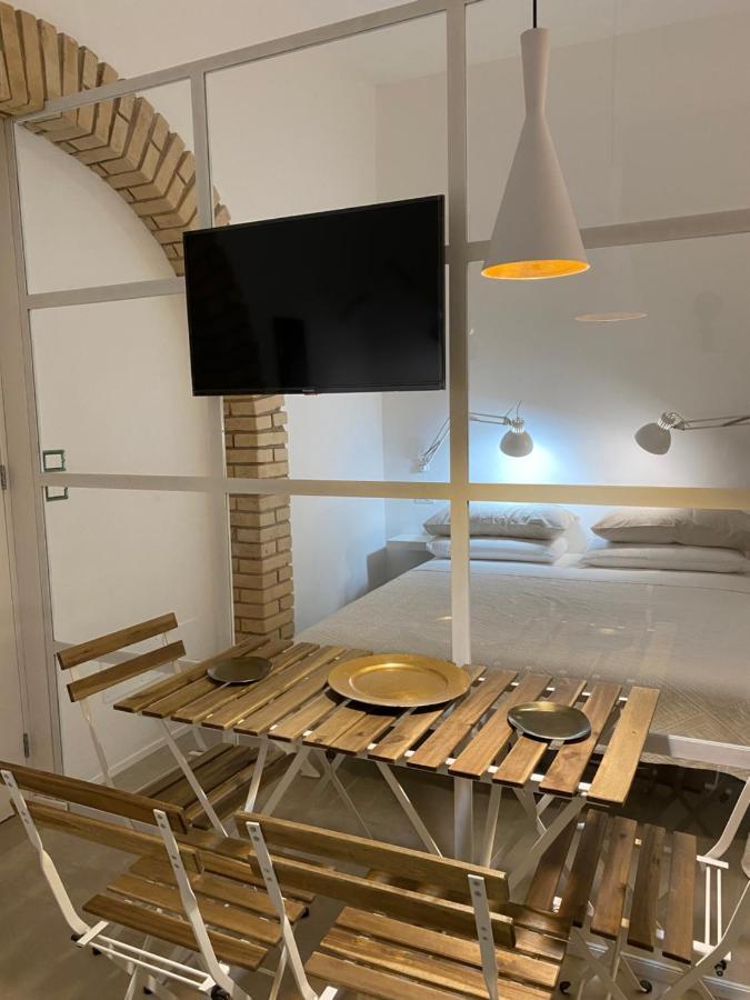 Il Giardino D'Ulisse Bed & Breakfast Reggio di Calabria Exterior photo