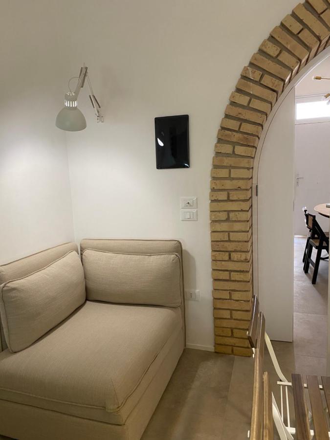 Il Giardino D'Ulisse Bed & Breakfast Reggio di Calabria Exterior photo