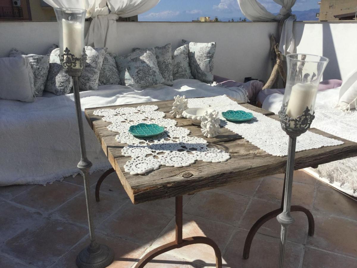 Il Giardino D'Ulisse Bed & Breakfast Reggio di Calabria Exterior photo